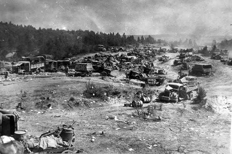 26 german vehicles abandoned belarus july 1944